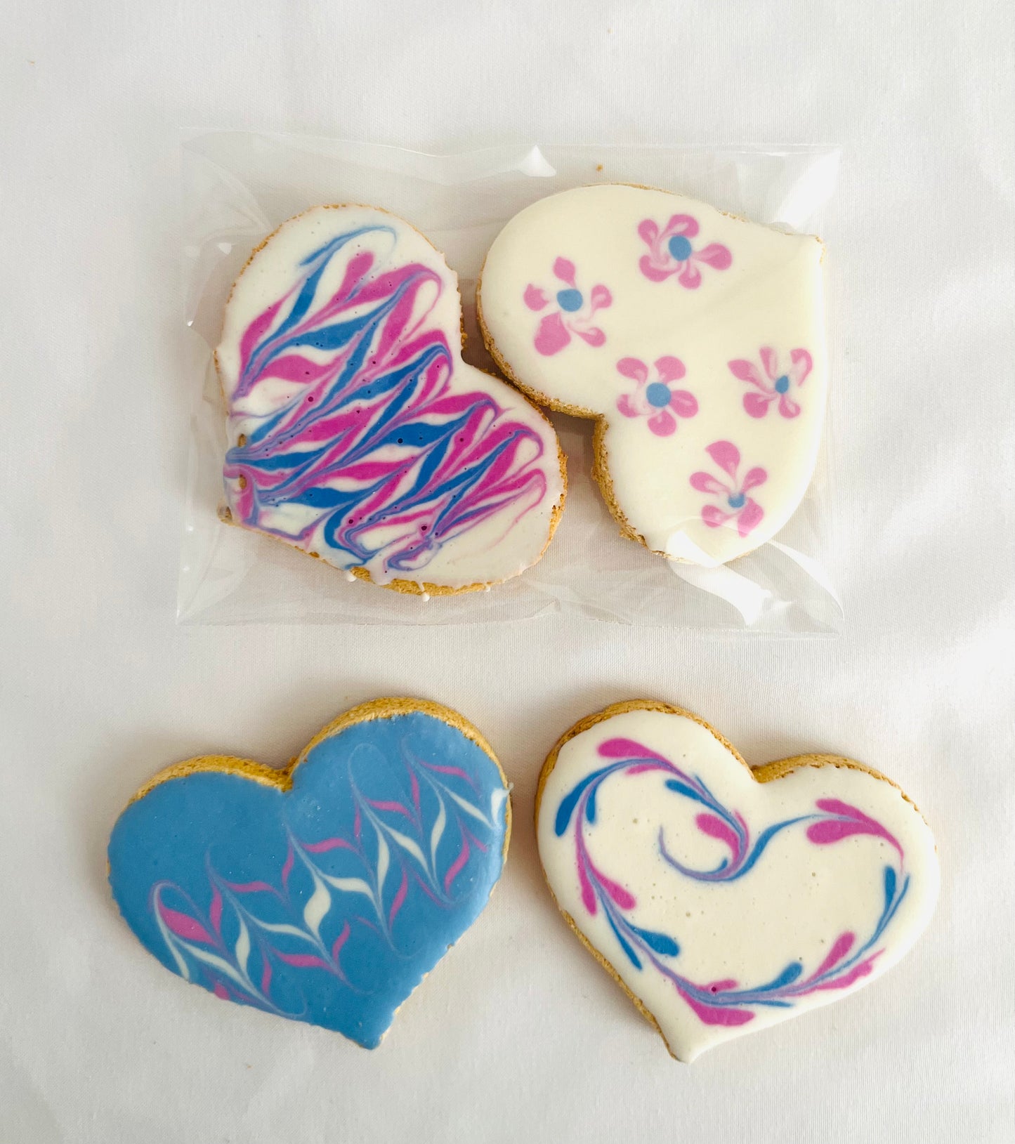 Iced Loveyloos Cookies